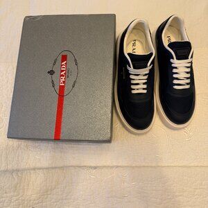 Prada Triangle Logo Low Top Navy Size 45 (US 11-11.5)